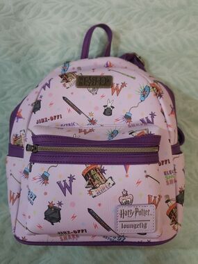 Weasleys Wizard Wheezes Loungfly